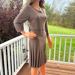 Talbots Merino Wool elegant dress Petite Large